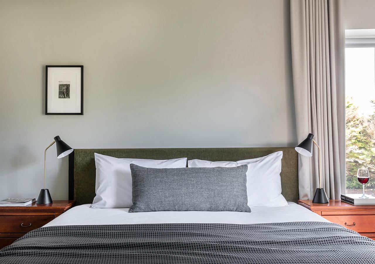 Cleveland Estate Hotel Lance Field